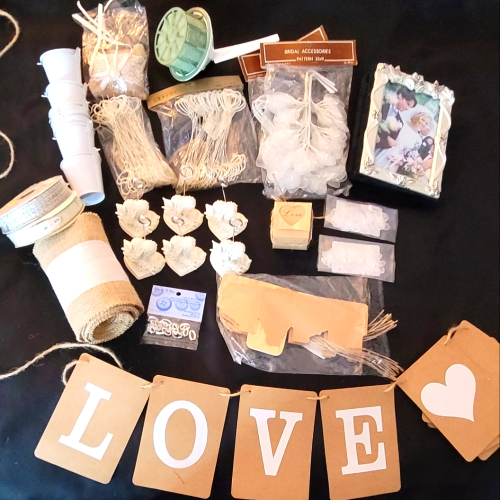 Assorted Wedding Bundle Lot
